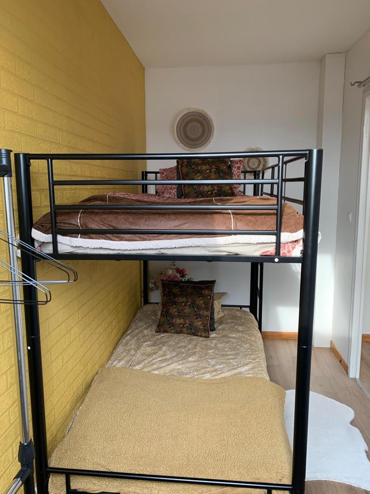 36 Maison Entiere,place Parking Devant Garage Dunkirk